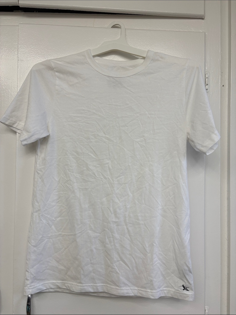 Classic White Eddie Bauer Crewneck T-Shirt